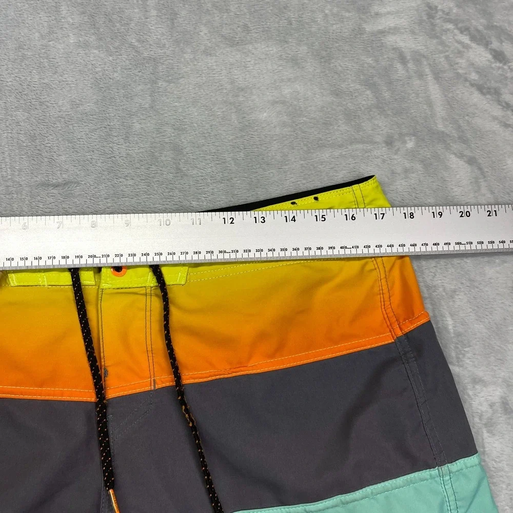 Billabong Shorts Men 33 Multi Colorblock Beach Wear Platinum X Summer Swim Trunk
